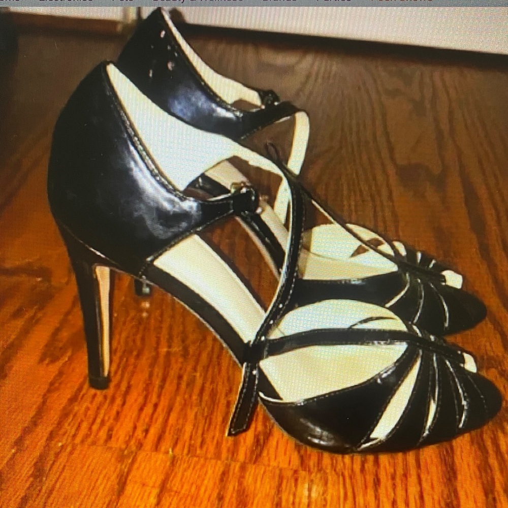 Zara Black Strappy Heels - Picture 2 of 4